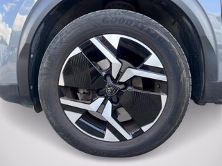 PEUGEOT 2008 PureTech 130 S&S EAT8 GT