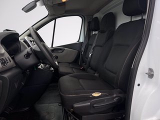 NISSAN NV300 27 1.6 dCi 120CV PC-TN Van