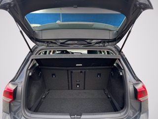 VOLKSWAGEN Golf 2.0 TDI SCR Life
